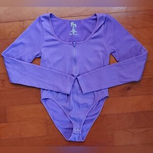 Girls Bodysuit Size Medium